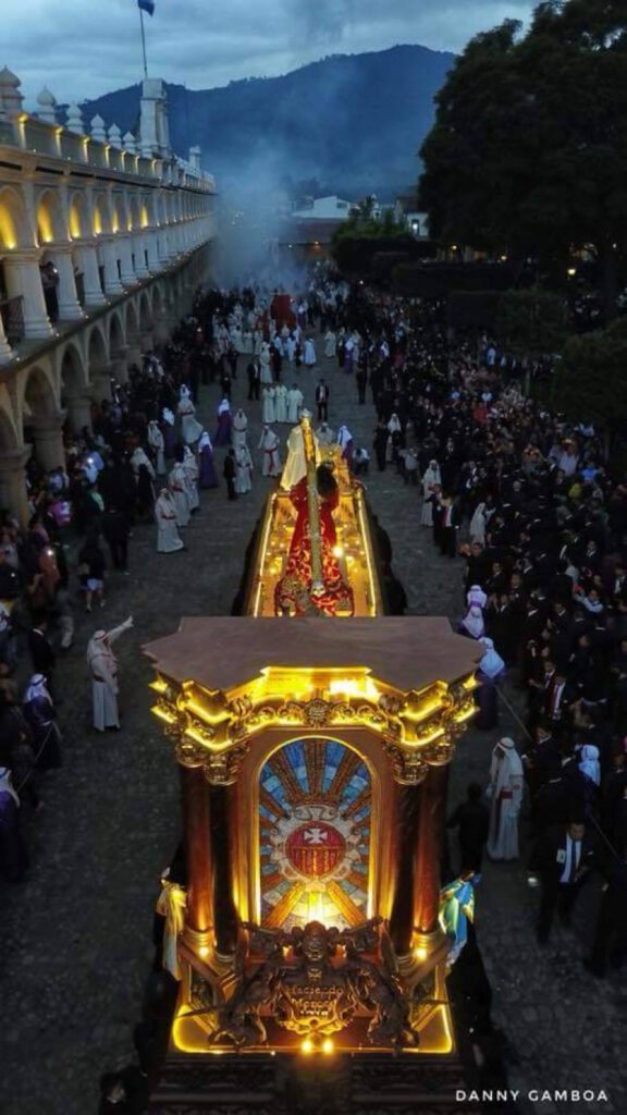 Procesión Conmemorativa